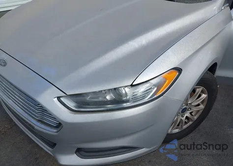 2016 Ford Fusion S из США, поврежденный, VIN 3FA6P0G71GR199147